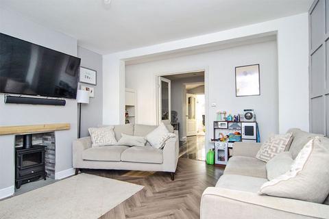 3 bedroom semi-detached house for sale, Barns Lane, Walsall WS4