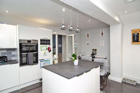 3 bedroom semi-detached house for sale, Barns Lane, Walsall WS4