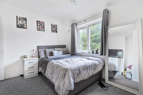 Mixed use to rent, Wood Farm Road, Oxford