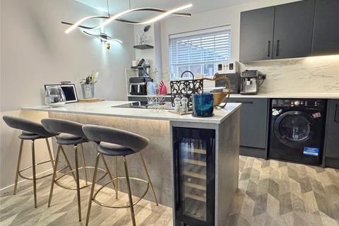 2 bedroom end of terrace house for sale, Linden Lea, Rawtenstall, Rossendale, BB4