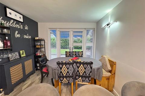 2 bedroom end of terrace house for sale, Linden Lea, Rawtenstall, Rossendale, BB4