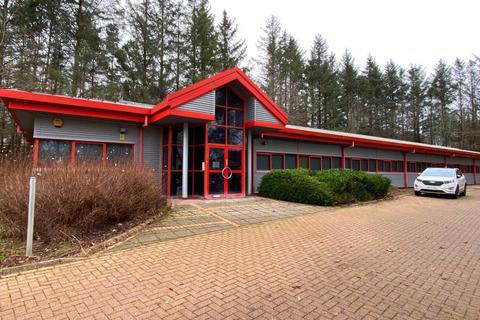 Distribution warehouse to rent, Balgownie Rd Bridge Of Don AB22 8GW