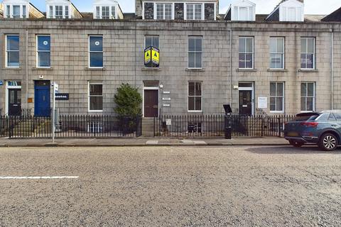 Office to rent, 17 Albert St Aberdeen AB25 1XX