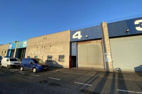 Distribution warehouse to rent, Commercial Quay Aberdeen AB11 5PH