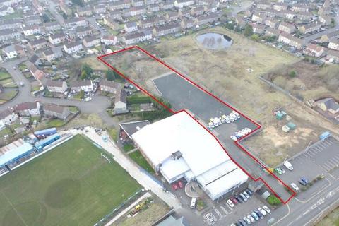 Land to rent, 7 North St Armadale EH48 3QB