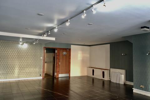 Retail property (high street) to rent, 22D Bridge St Banchory AB31 5SX