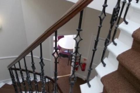 Office to rent, 2 Coates Cres Edinburgh EH3 7AL