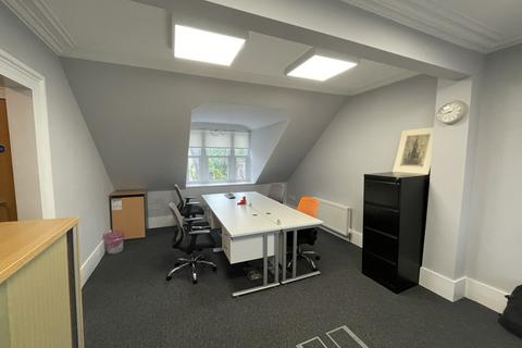 Office to rent, 37 Albert St Aberdeen AB25 1XU