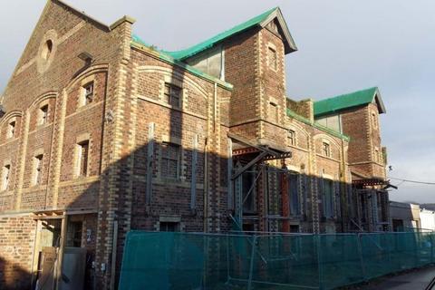 Mixed use for sale, 6 Kerse Rd Stirling FK7 7RW