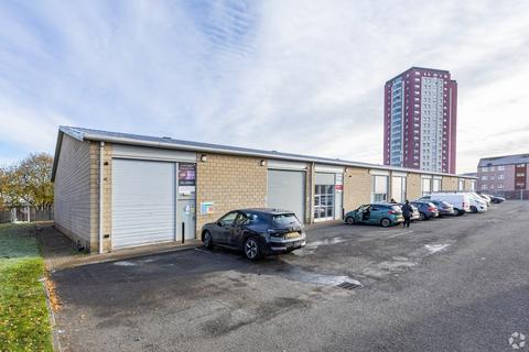 Industrial unit to rent, 145 Charles St Glasgow G21 2QA