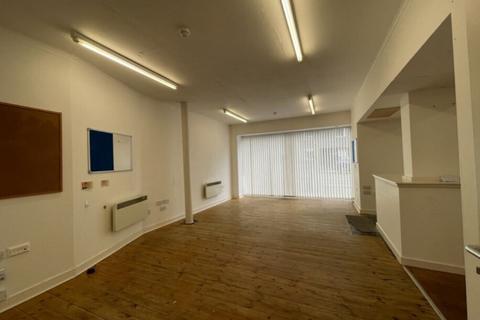 Retail property (high street) to rent, 39-41 Victoria Rd Aberdeen AB11 9LS