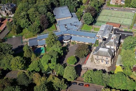 Mixed use for sale, 3 Carruth Dr Kilmacolm PA13 4HR