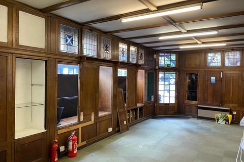 Retail property (high street) to rent, 107 South St St Andrews KY16 9QW