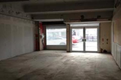Retail property (high street) to rent, 114-118 Manse Rd Newmains ML2 9BD