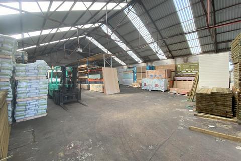 Industrial unit to rent, 5 St Machar Rd Aberdeen AB24 2UU