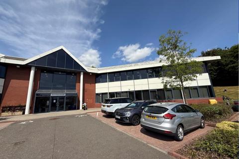 Office to rent, Queensferry Rd Dunfermline KY11 8PL