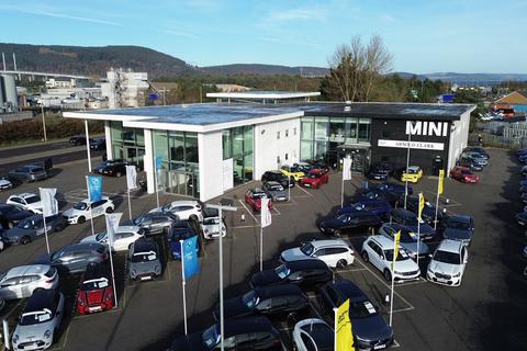 Retail property (high street) to rent, 32 Longman Rd Inverness IV1 1RY