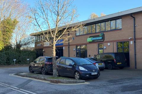 Office to rent, Lustleigh Close Exeter EX2 8PW