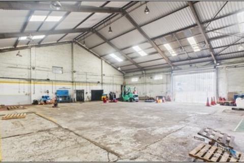 Warehouse to rent, 173-175 Airdrie Rd Caldercruix ML6 8PA
