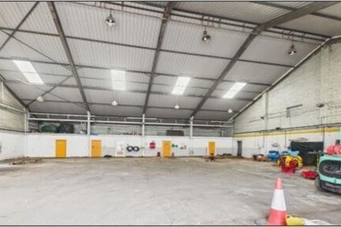 Warehouse to rent, 173-175 Airdrie Rd Caldercruix ML6 8PA