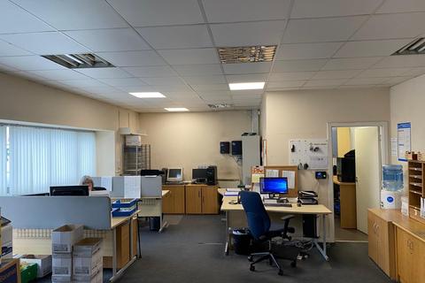 Warehouse to rent, 7-9 Tom Johnston Rd Dundee DD4 8XD