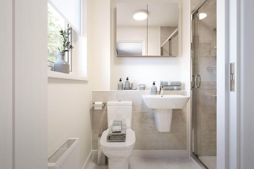 Modern en suite shower room to the main bedroom