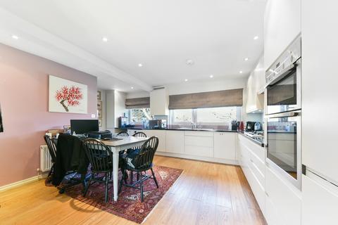 undefined, Garrick Close, SW18