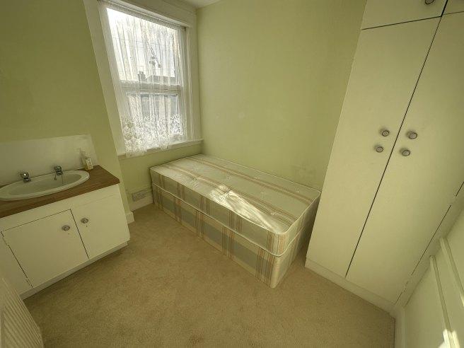 Riffel-road-nw2-4pg-1021831
