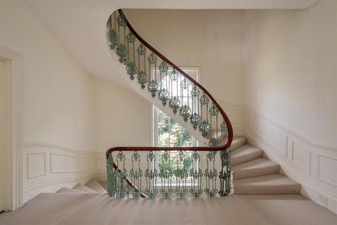 undefined, Cavendish Avenue, St John's Wood, NW8