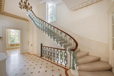 undefined, Cavendish Avenue, St John's Wood, NW8