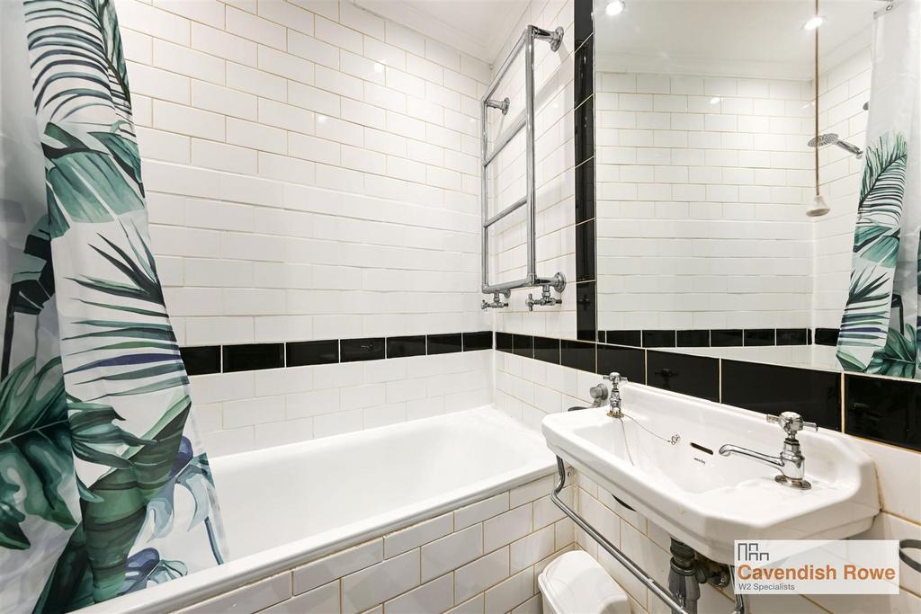 Bathroom .jpg