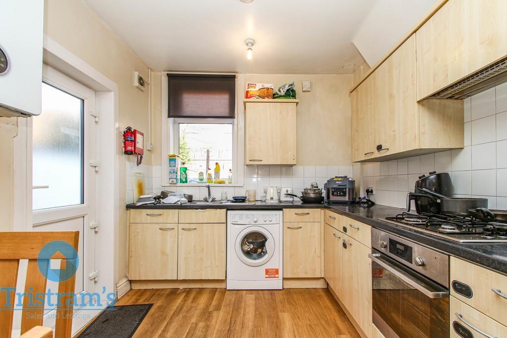 Leslie-road-ng7-6pr-1016258
