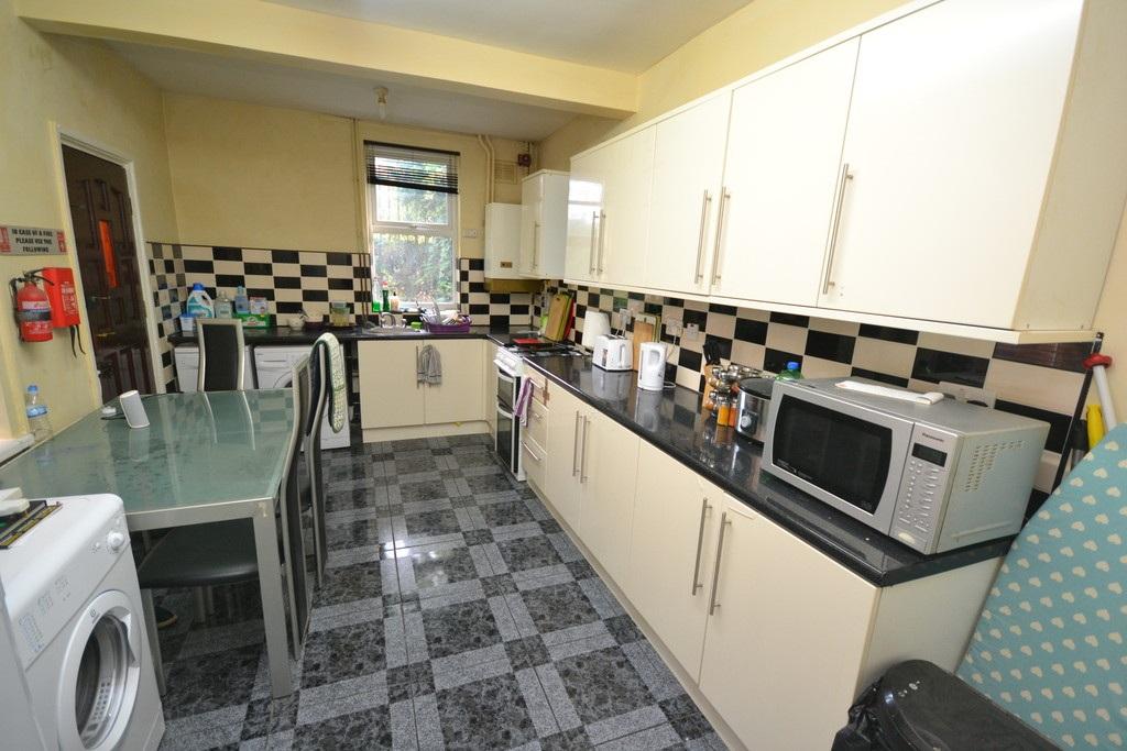 Lenton-boulevard-ng7-2bz-1016333