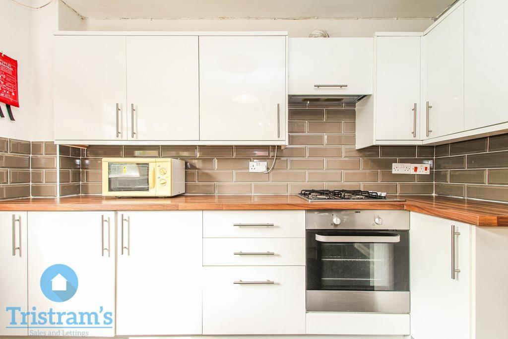 Arnesby-road-ng7-2ea-1016374