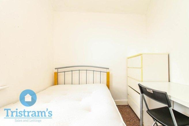 Peveril-road-ng9-2hy-1016587