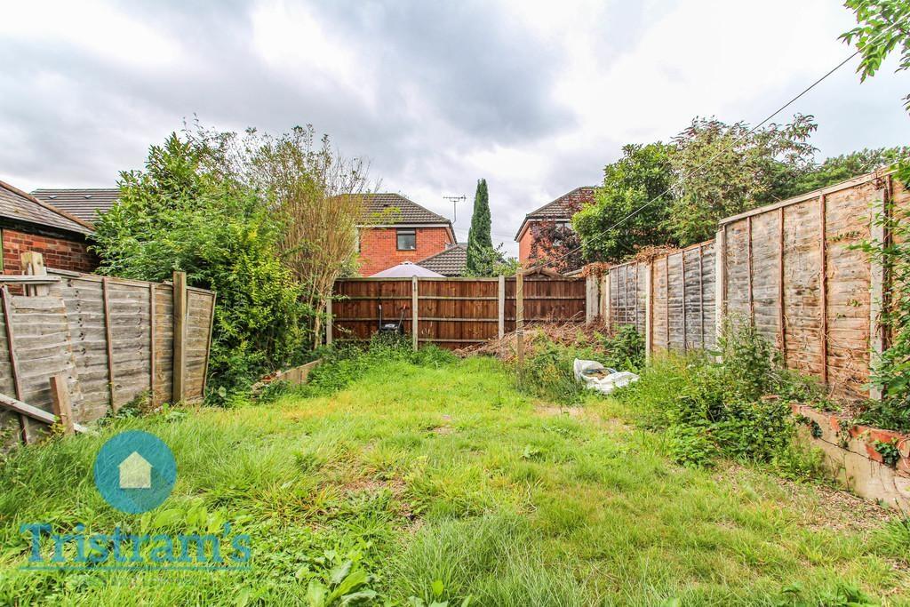 Peveril-road-ng9-2hy-1016590