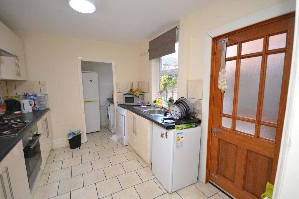 Peveril-road-ng9-2hy-1016577