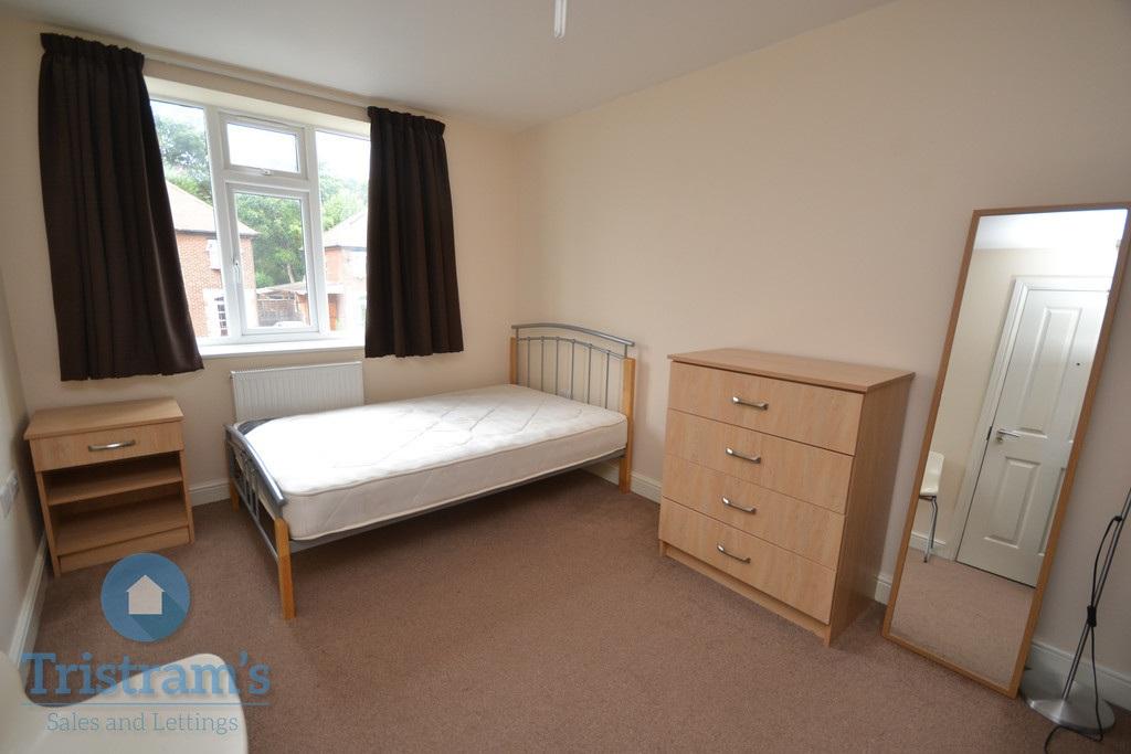 Peveril-road-ng9-2hy-1016620