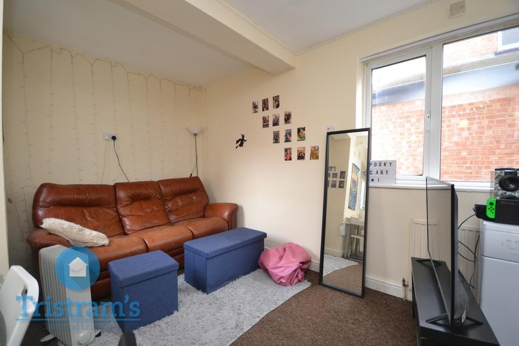 Beeston-road-ng7-2jp-1016736
