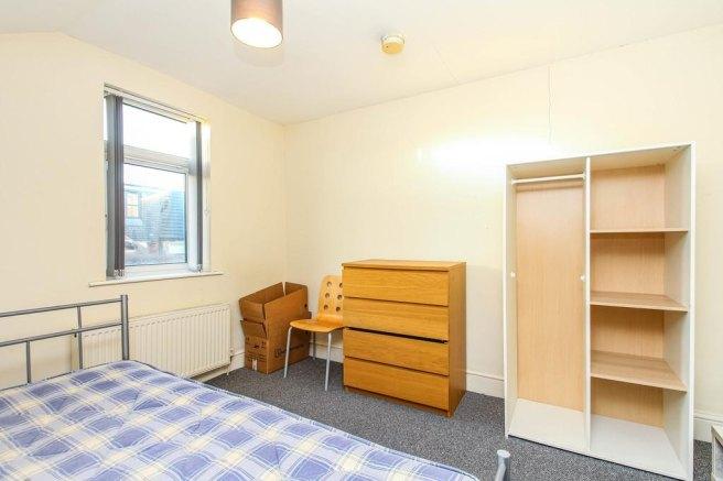 Teversal-avenue-ng7-1py-1016776