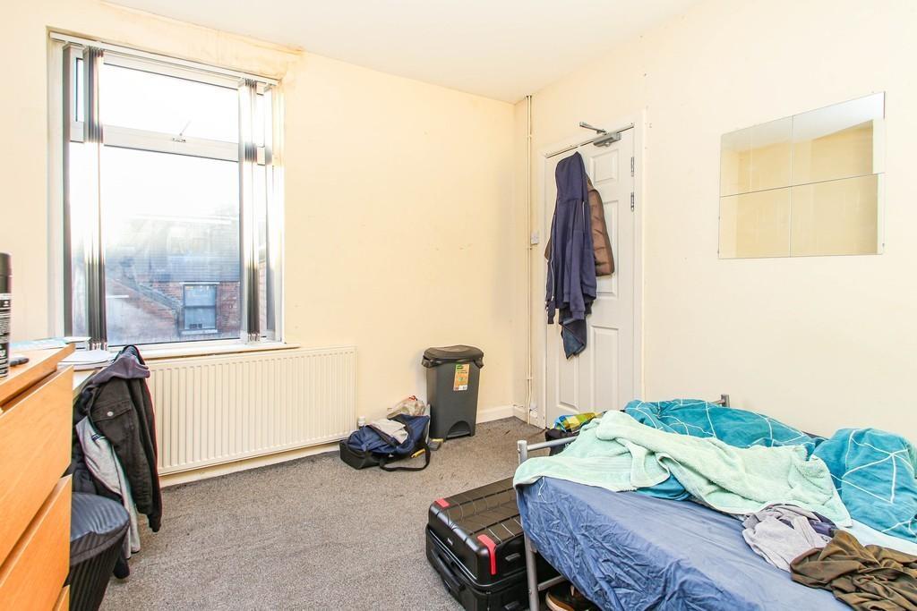 Teversal-avenue-ng7-1py-1016784