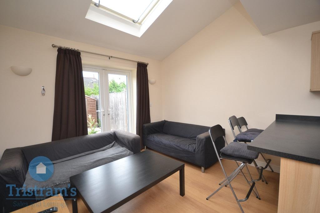 Peveril-road-ng9-2hy-1016828