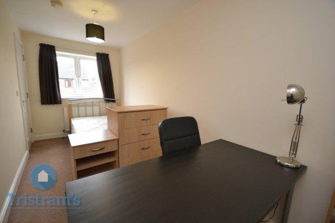 Peveril-road-ng9-2hy-1016840