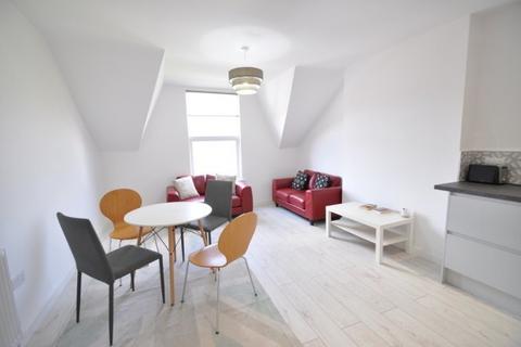 3 bedroom house share to rent, Loughborough Road