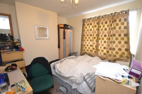 6 bedroom house share to rent, Ednaston Road