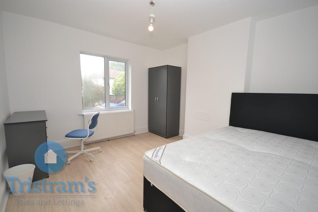 Bramcote-avenue-ng9-4dt-1017294