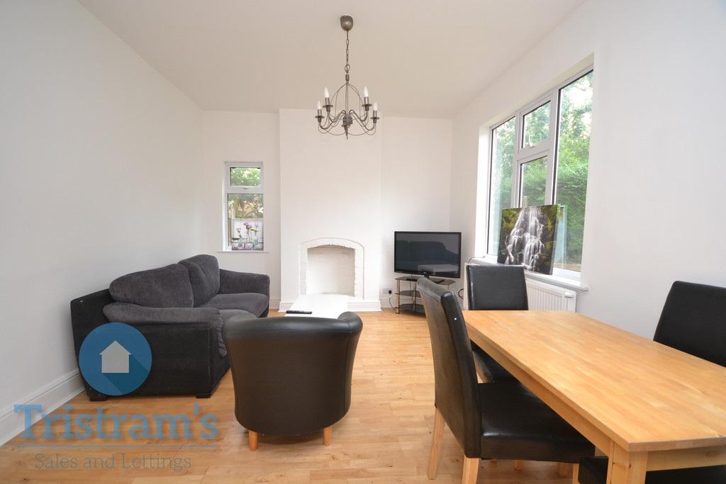 Bramcote-avenue-ng9-4dt-1017287