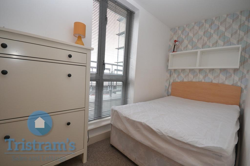 Upper-college-street-ng1-5bj-1017339