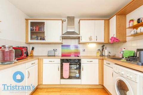 2 bedroom house share to rent, Upper College Street