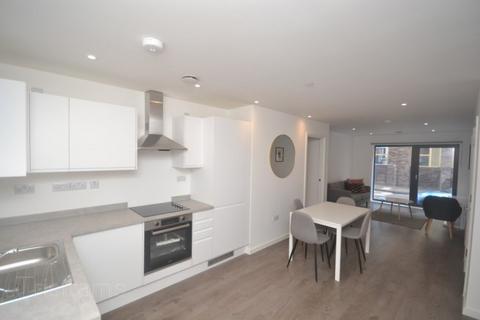 2 bedroom house share to rent, Traffic Street